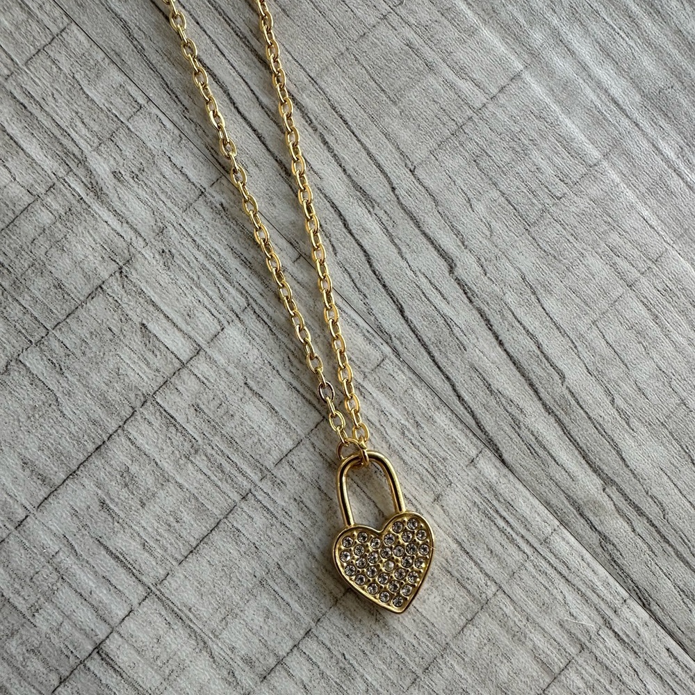 NWT Slide Jewels Gold Diamond Heart Locket Necklace